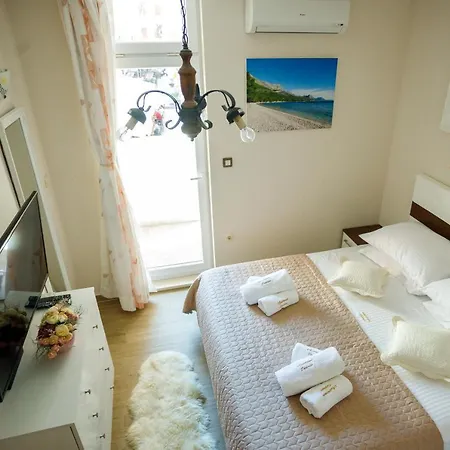 Centrum Apartman Zára